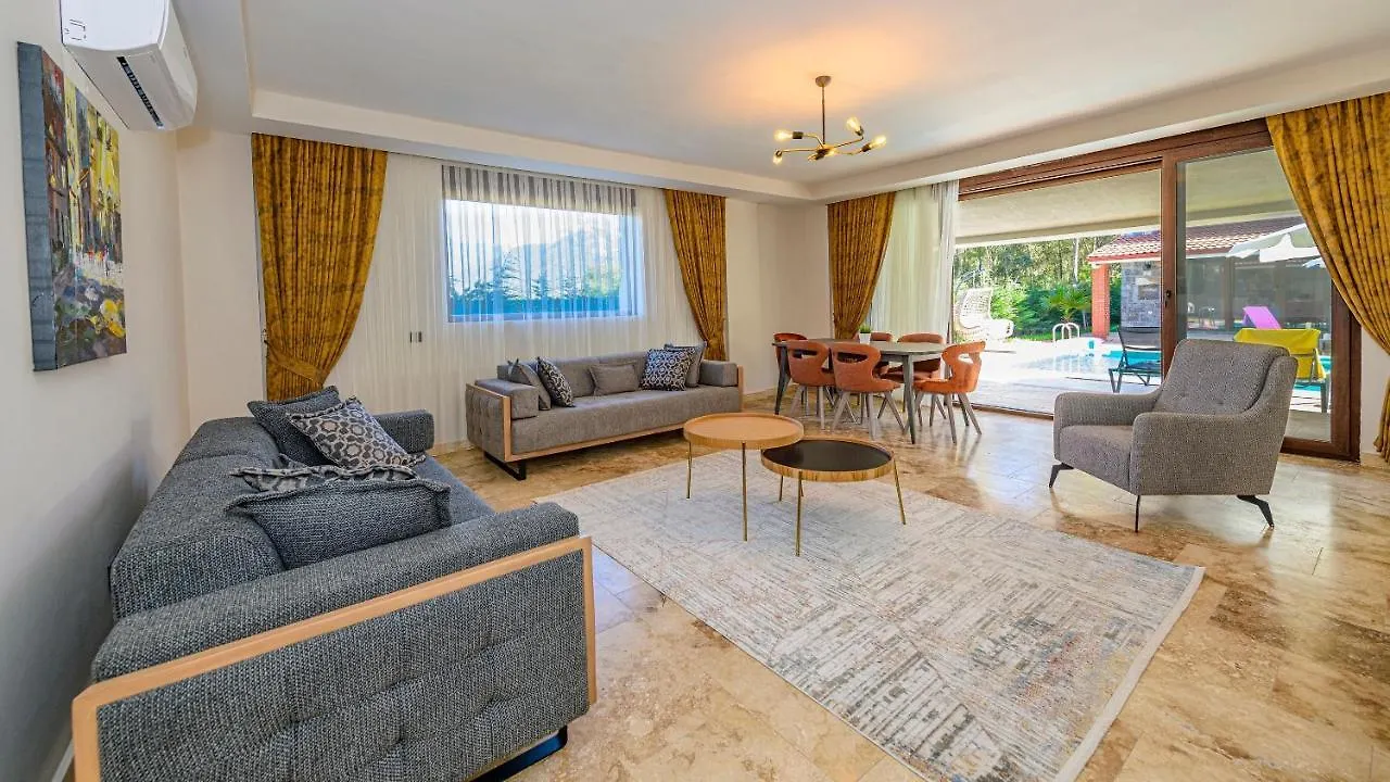 Huema - 6 Bedroom Holiday Villa In Kayakoey Oeluedeniz Фетхие